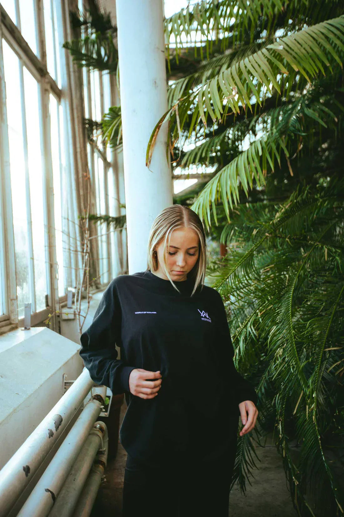 Melting Rose Longsleeve Alan Walker Official Merch